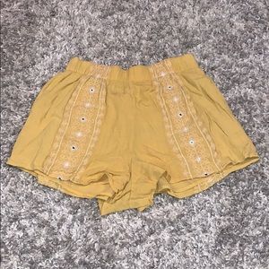 American Eagle Flowy Shorts